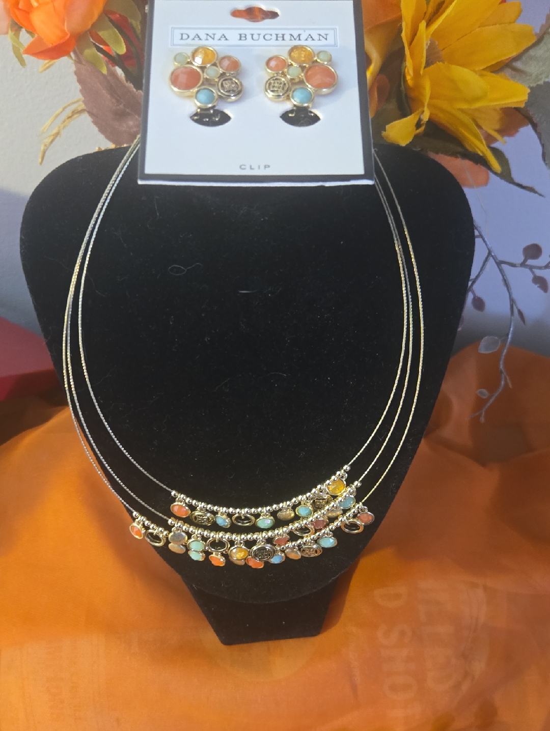 Dana Buchman Gold-Tone Layered Necklace With Clip On Earrings 15$